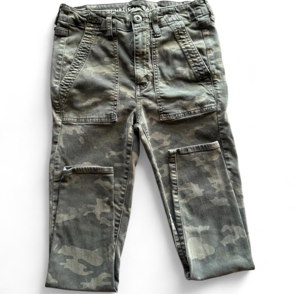 American Eagle Outfitters Camo Jeans - Olive Tones